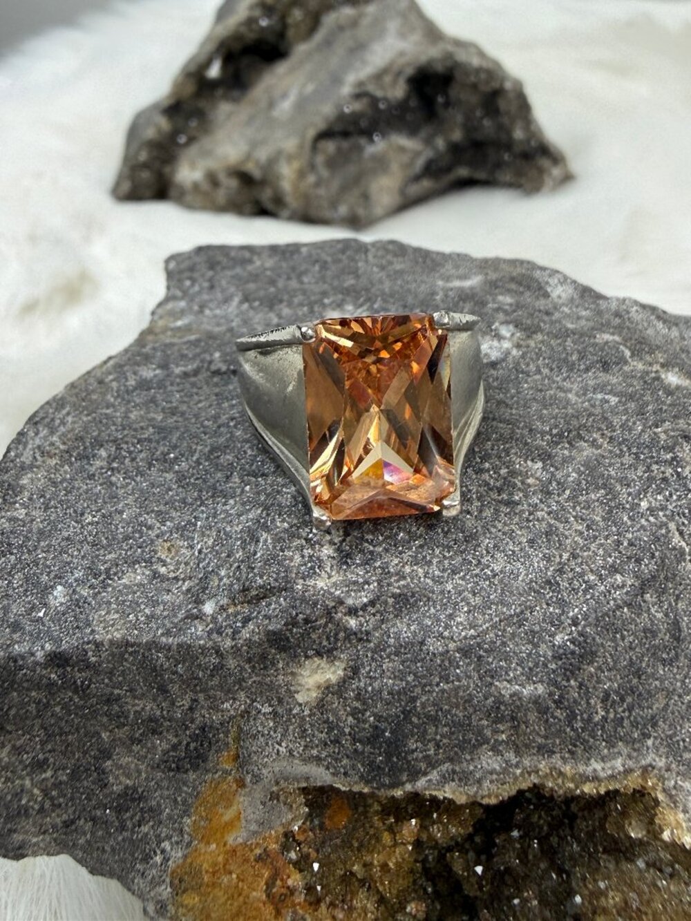 DBJ 925 Orange Stone Sterling Ring  Size 7 7.67g